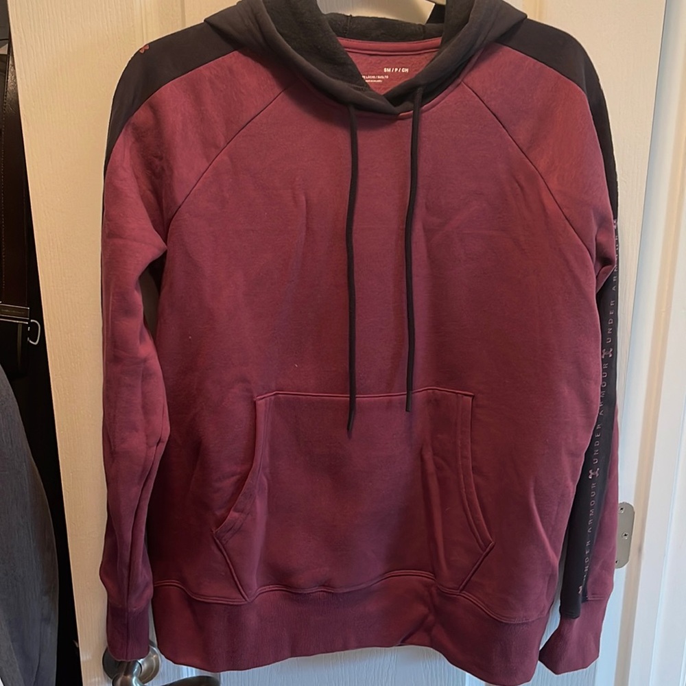 Under Armour Hoodie